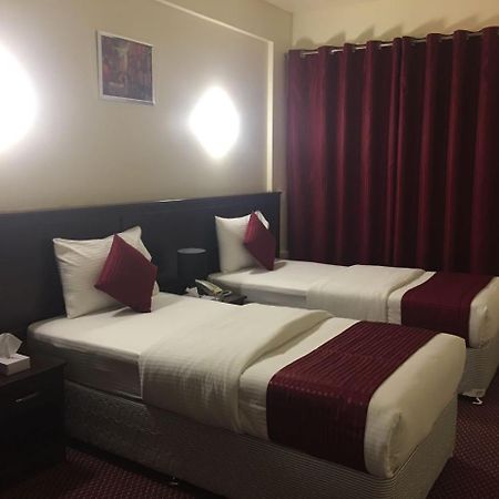 Simba Hotel Дубай Экстерьер фото